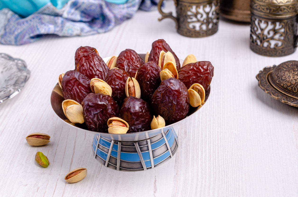 Elevate Your Evenings: Date Night Snacks for Culinary Delight